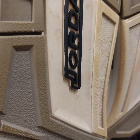 Retro Jordan 3 Georgetown Hoyas Size 10.5 - Picture 9 of 14